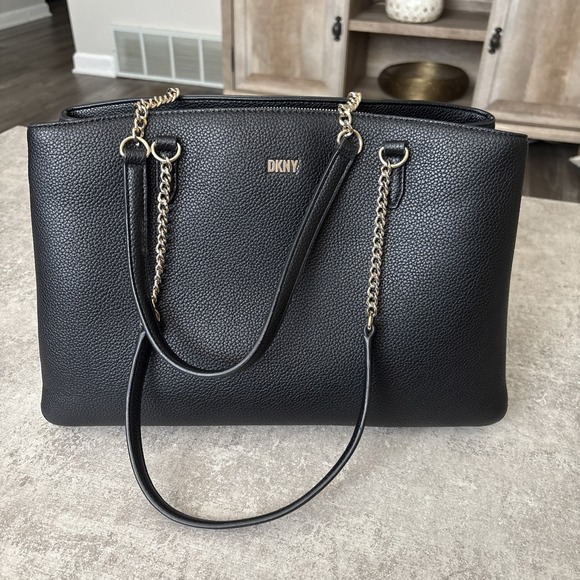 Dkny Handbags - DKNY Women's‎ Large Bag